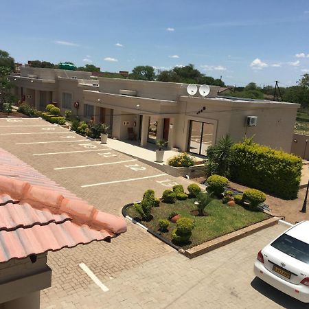 Hill View Inn Serowe 외부 사진