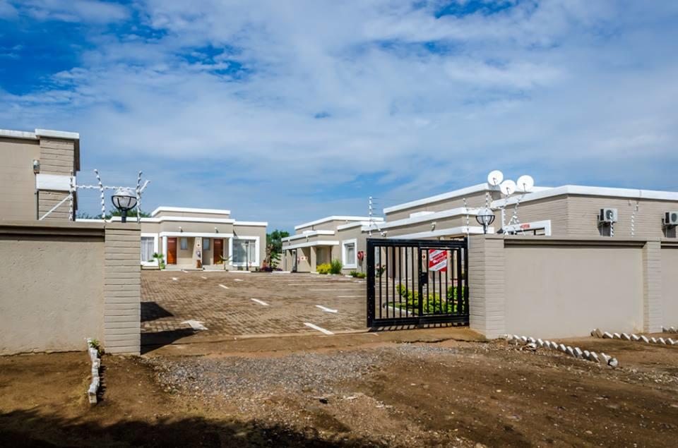 Hill View Inn Serowe 외부 사진